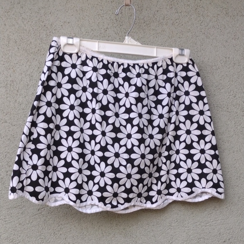 Vintage Speechless Black and White Floral Mini Skirt Small